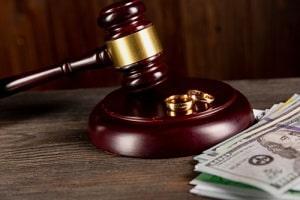 North Aurora spousal support attorney